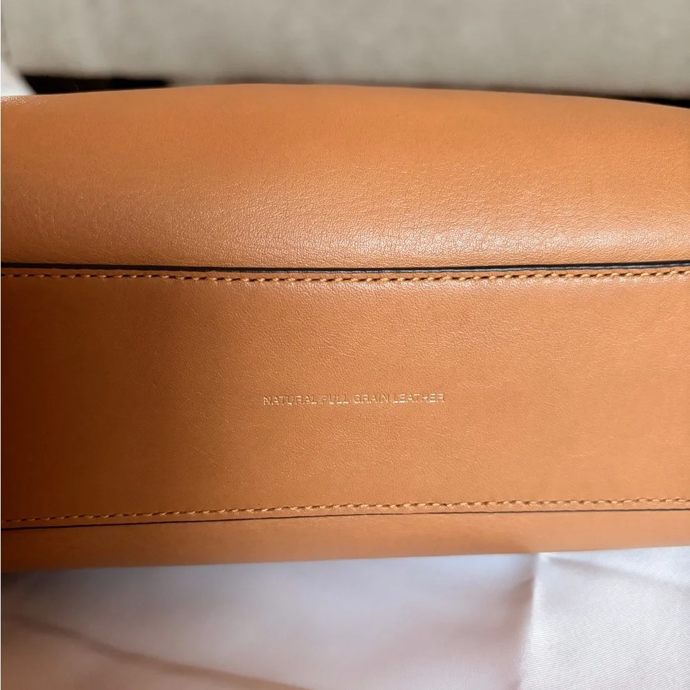 Coach Honey Brown Brooklyn 28 - Picture 4 of 14